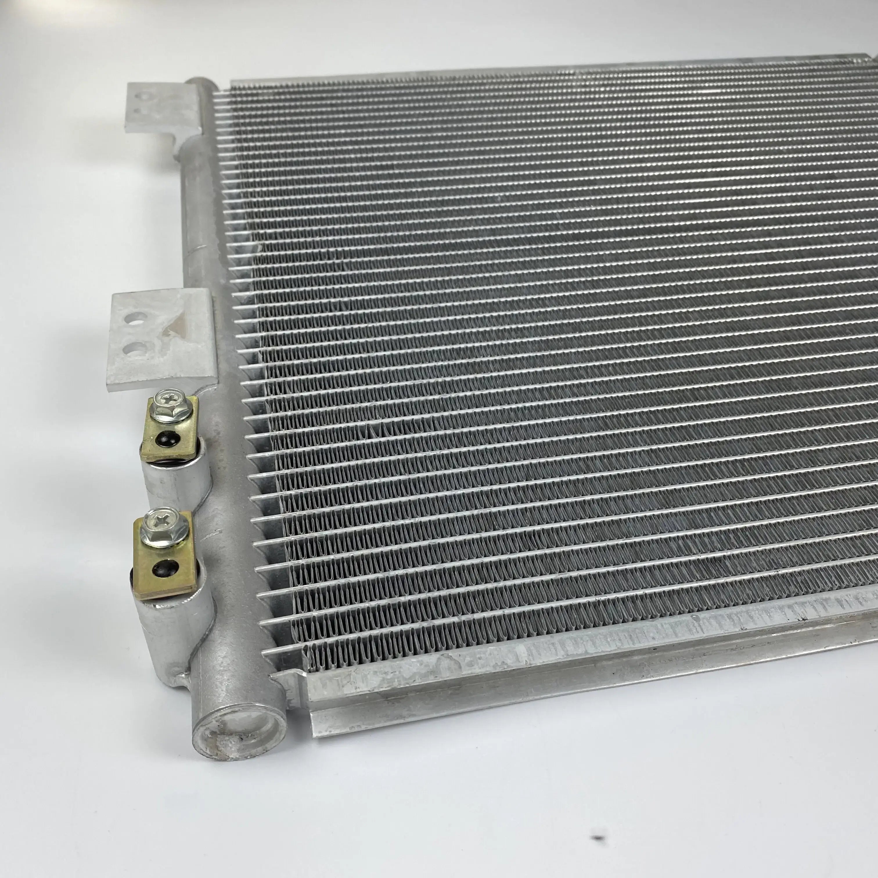 Radiator Condenser 4704924 for Hitachi ZX200-5G Excavators