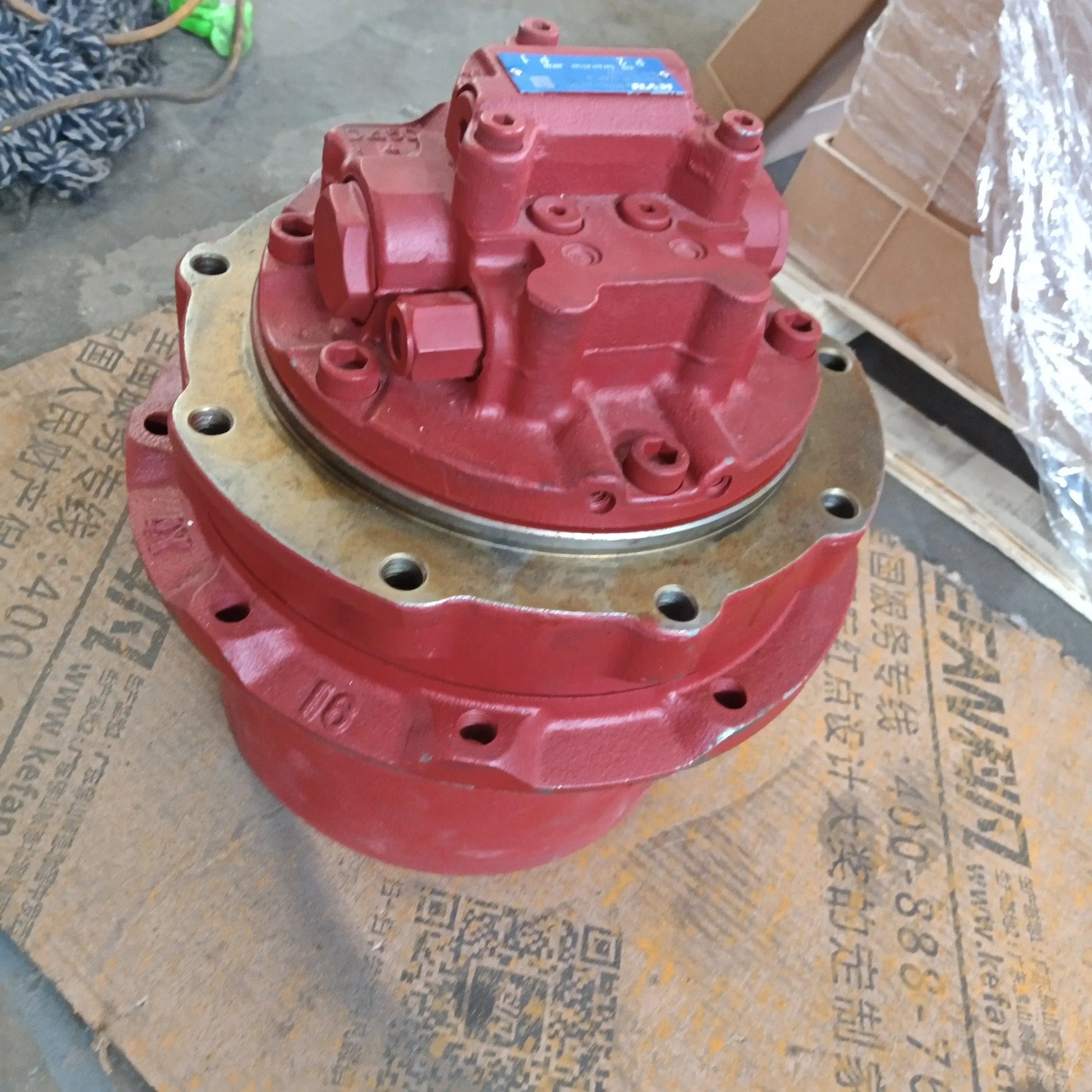 Travel Motor MAG-33V-500E for Final Drive