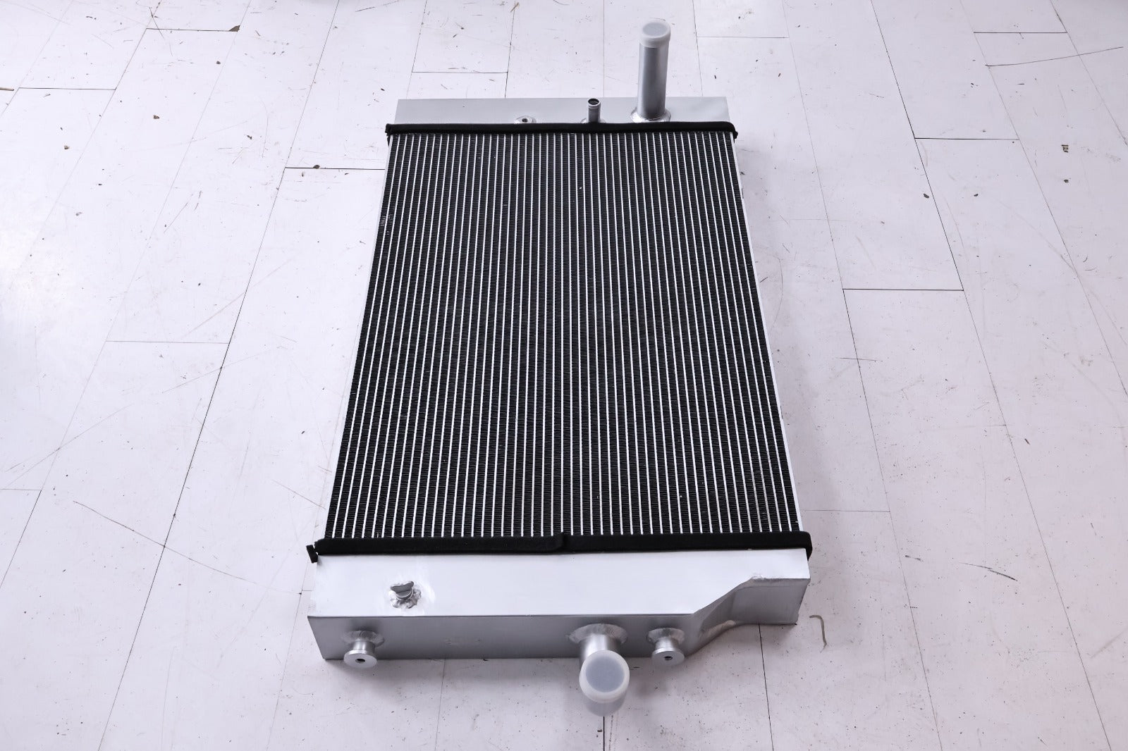 Radiator 230-5006 2305006 for Caterpillar C7 & C9 Engines