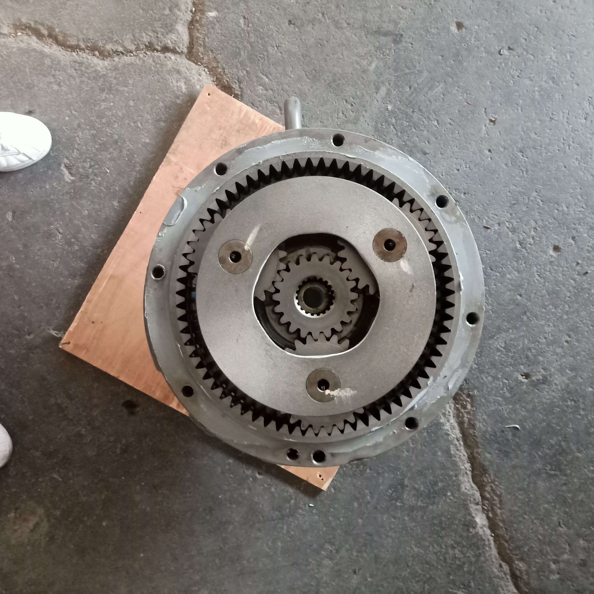 Swing Reduction Gearbox 4398514 For Hitachi