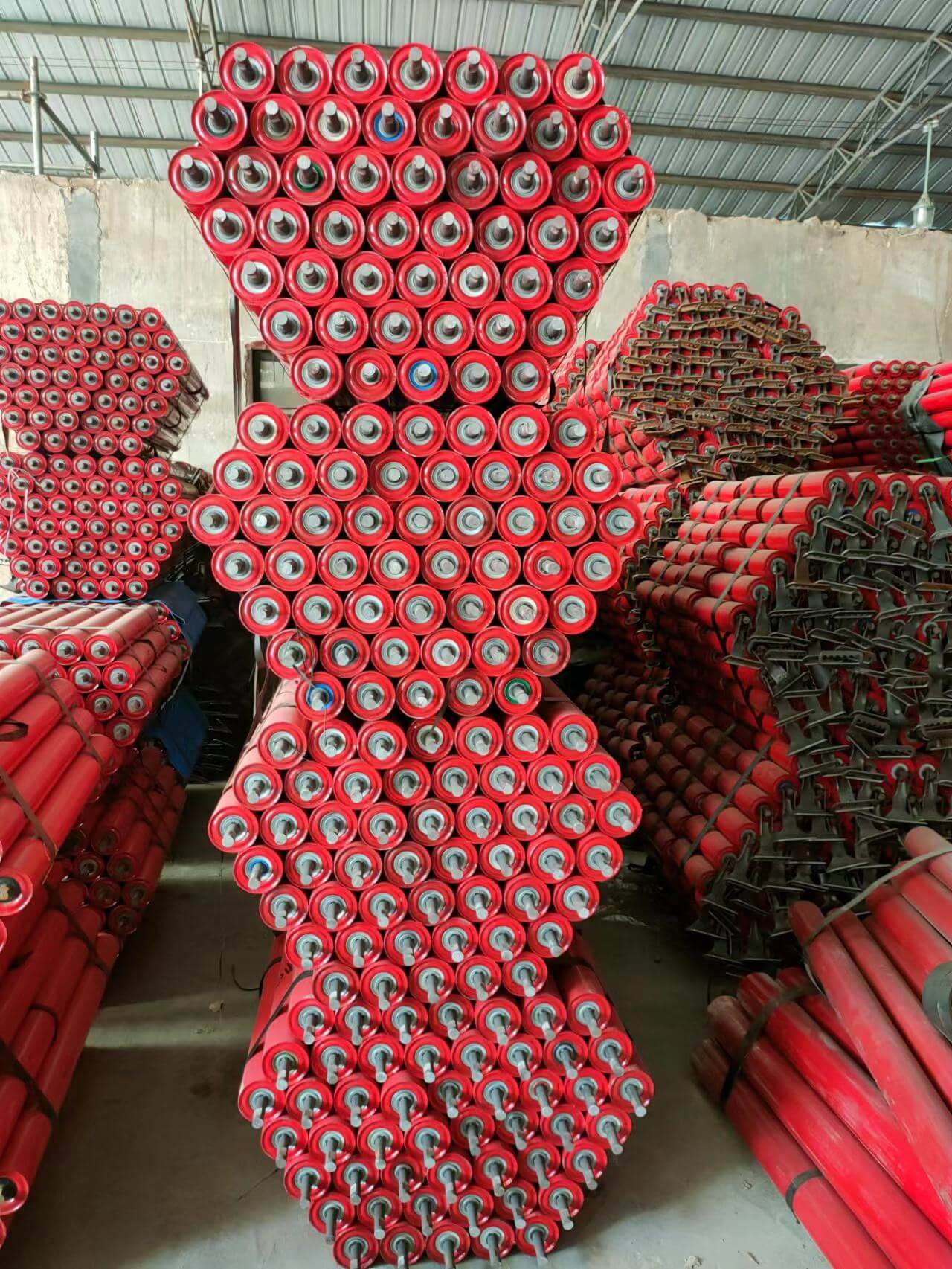 Extended Shaft Idler Roller for Coal Mine Conveyor