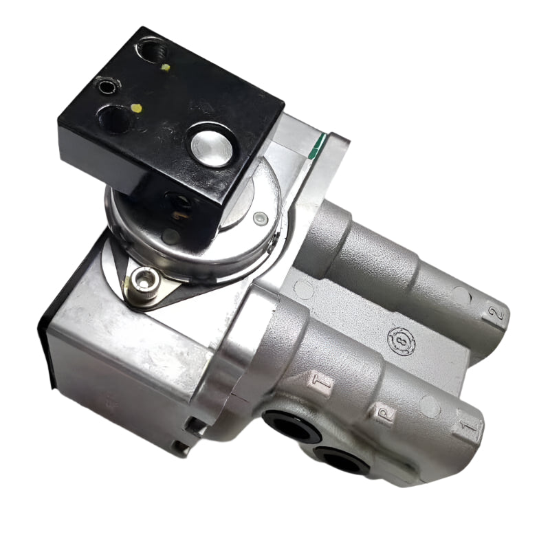 Pilot Valve 9226365 for Hitachi ZAX80 ZAX130 – Foot Pedal