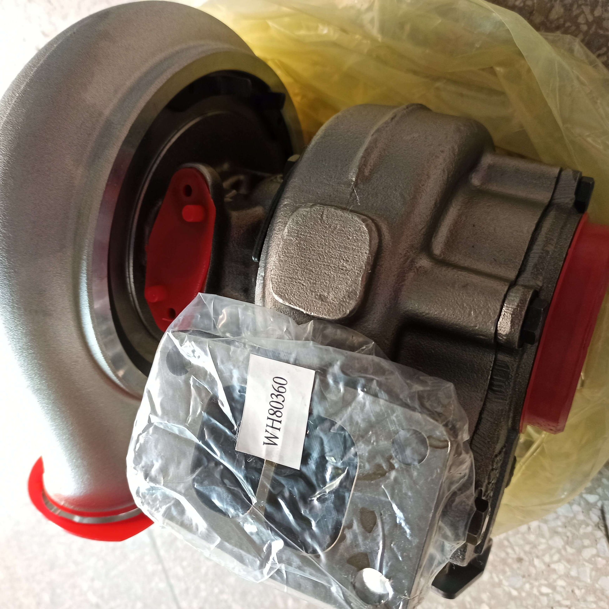 HX35W Turbocharger 4051229 3597180 4033086 CUMMINS 6BTA 5.9L