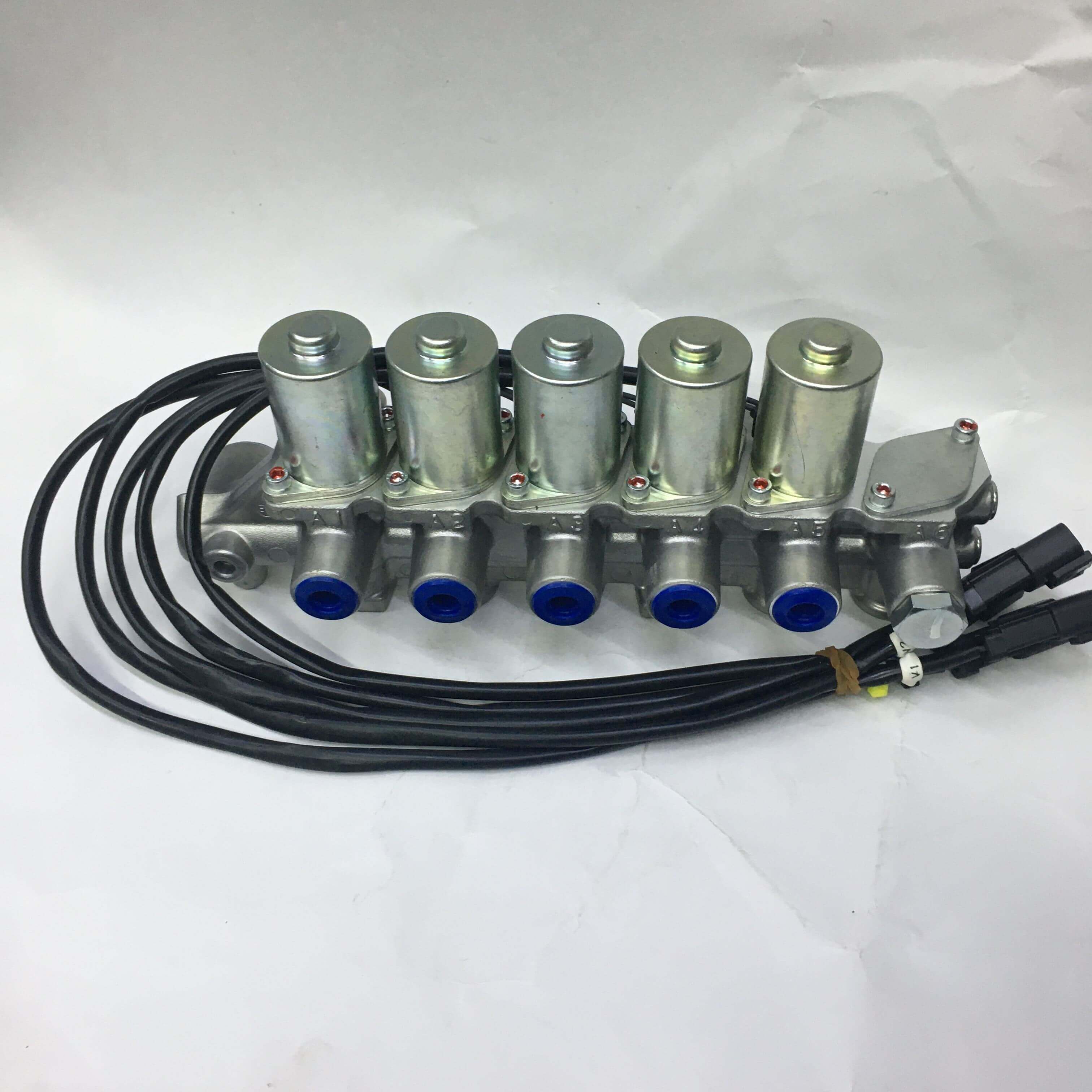 Control Valve Solenoid Assembly 20Y-60-41621 Komatsu PC200-8