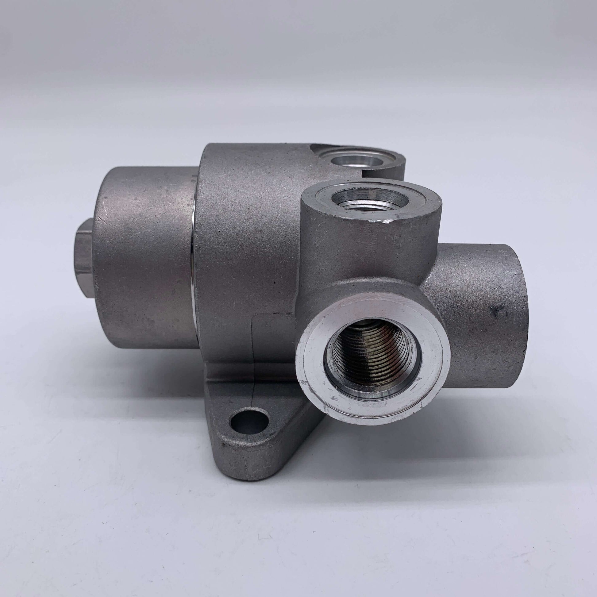 Kobelco SK200-6 Hydraulic Pilot Filter Assembly