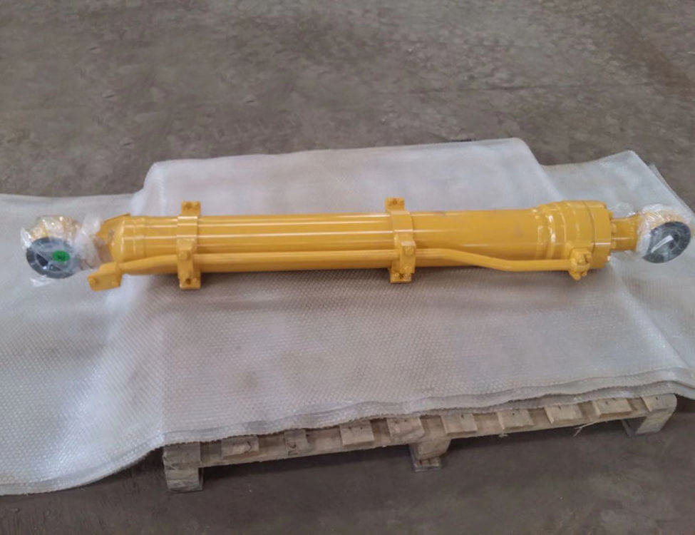 Bucket Cylinder 707-01-XZ851 707-01-XA991 - Komatsu PC200-7