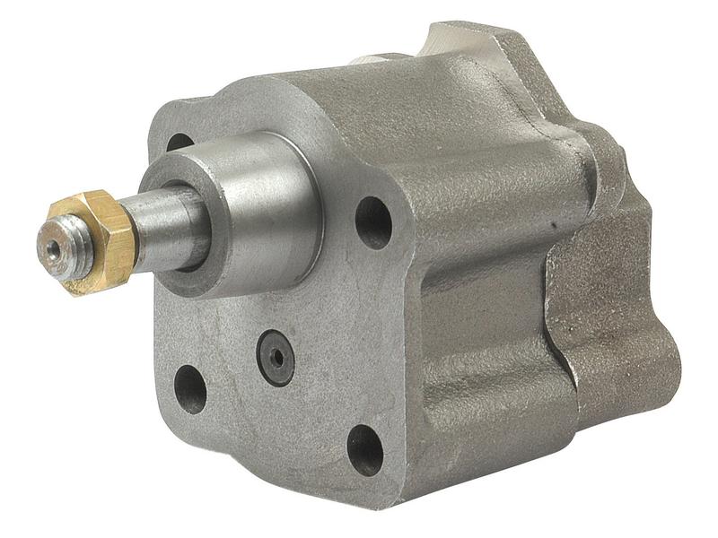 Excavator engine oil pump for consistent lubrication and pressure control
