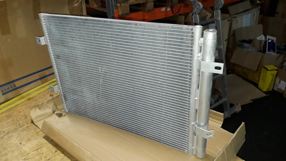 AC Condenser with ReceiverDryer 11Q6-90071 for Hyundai R140LC-9 R170W-9 Wheeled Excavator