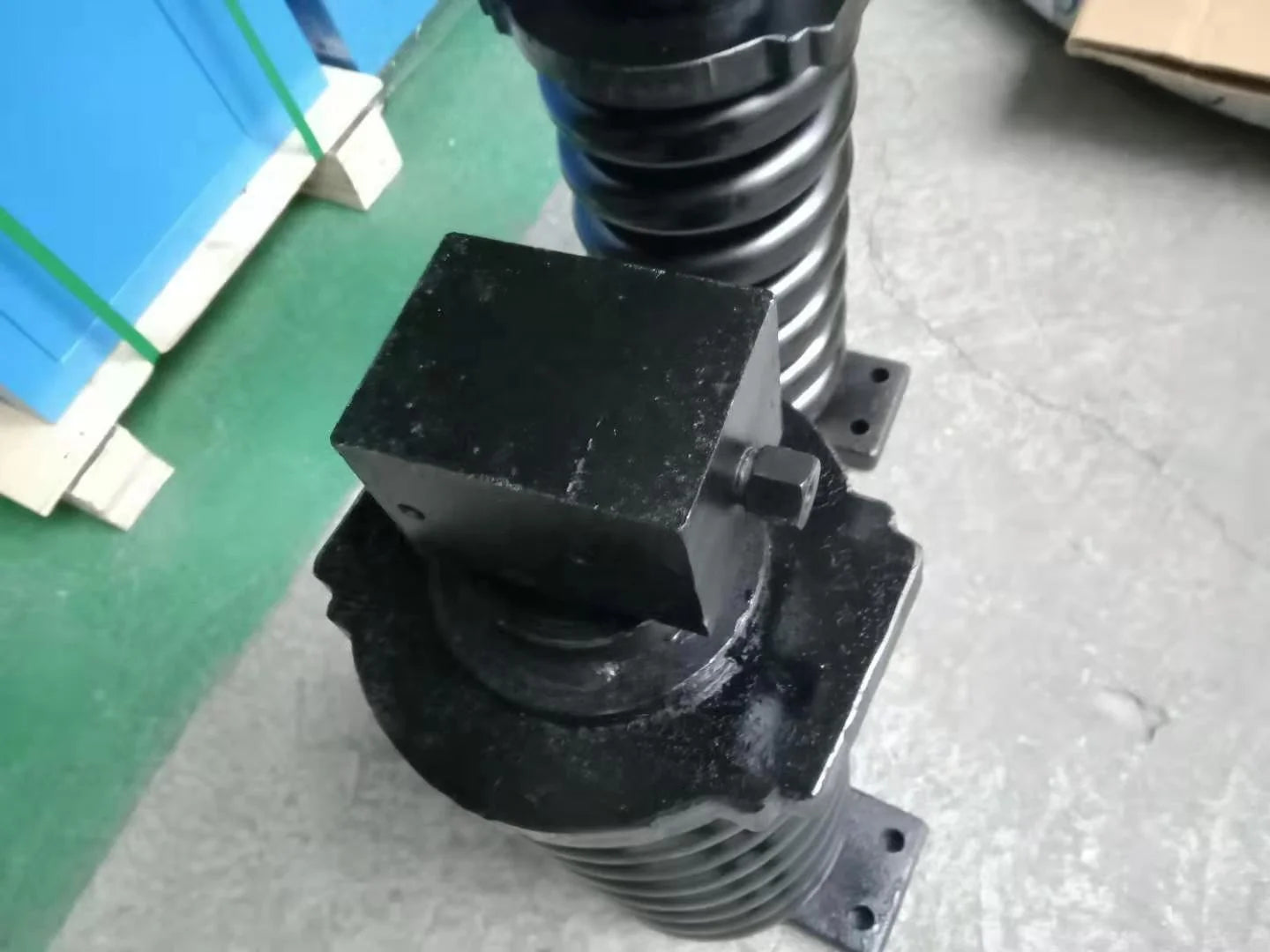Track Adjuster Assembly 239-4389 2394389 for Caterpillar Excavator 320D 320D2 323E