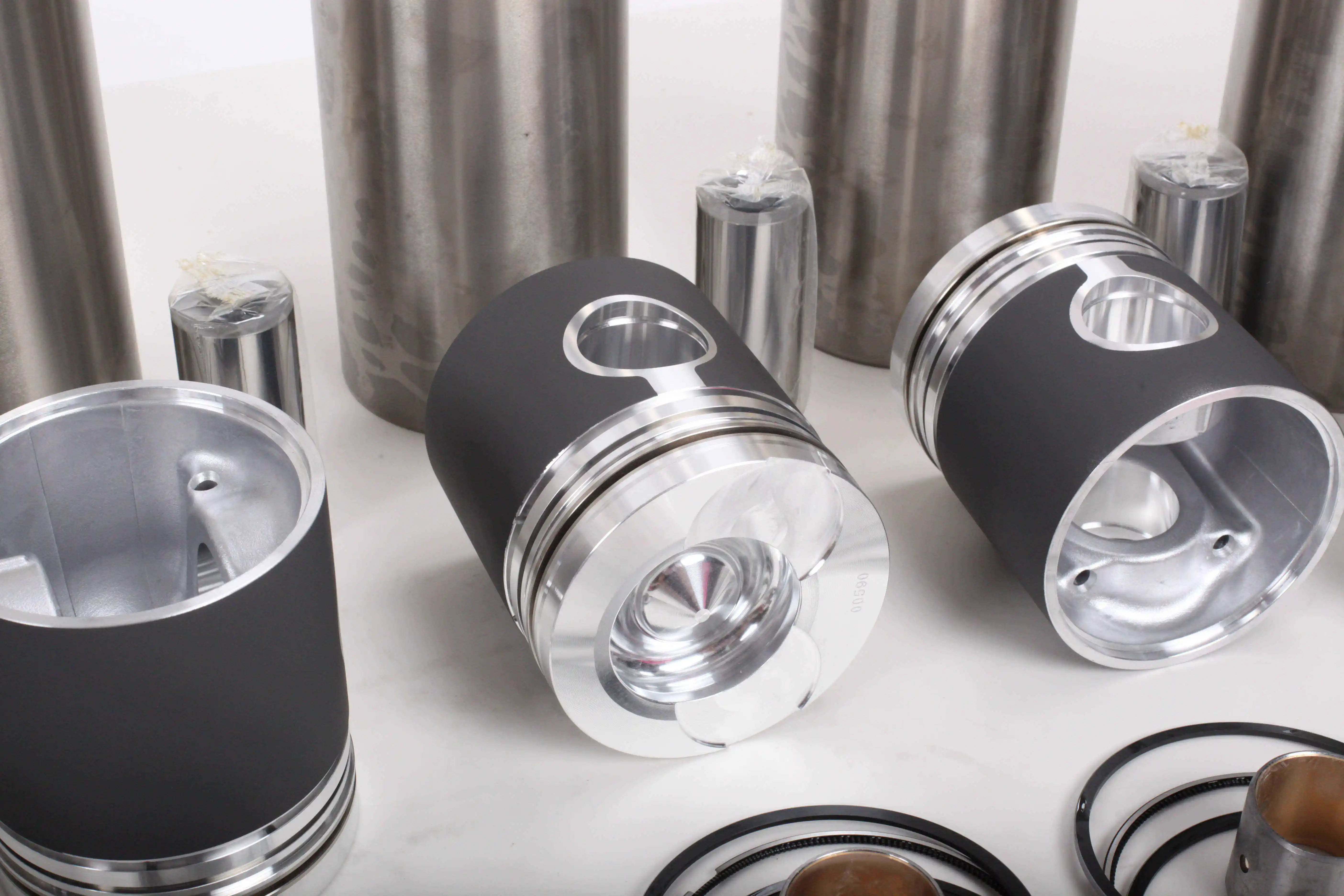 Cylinder Liner Kit 65.02501-0222B 65.02501-0222 For Doosan Diesel Engine DE12T D2366T