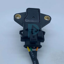 Load image into Gallery viewer, Air Pressure Sensor VOE20450693 for volvo