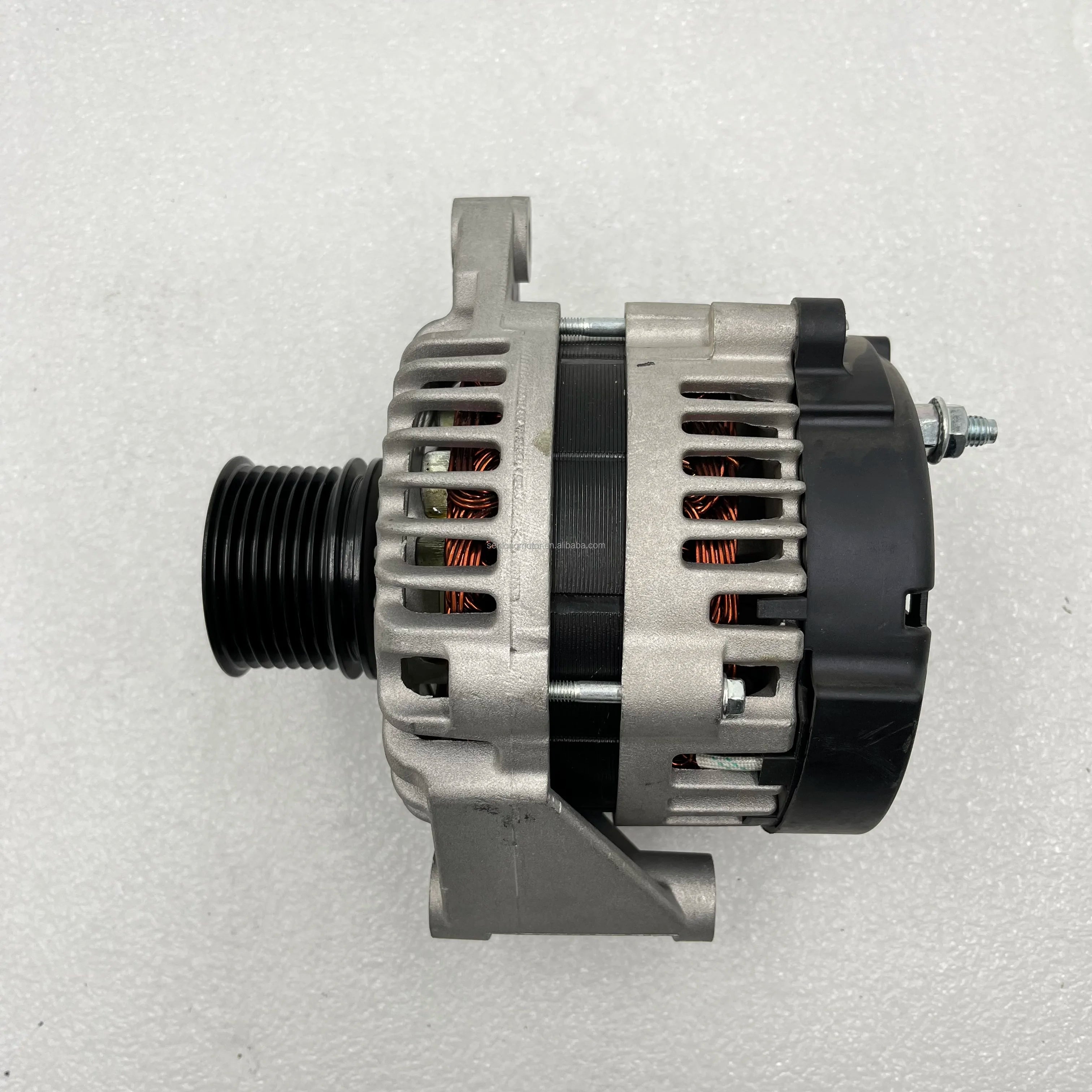 Alternator CH12876 / 8600523 / 8600689 / 10000-61068 – 24 V, 50 A, CW – For Perkins 2206 / 2506 / 2806 Series Engines