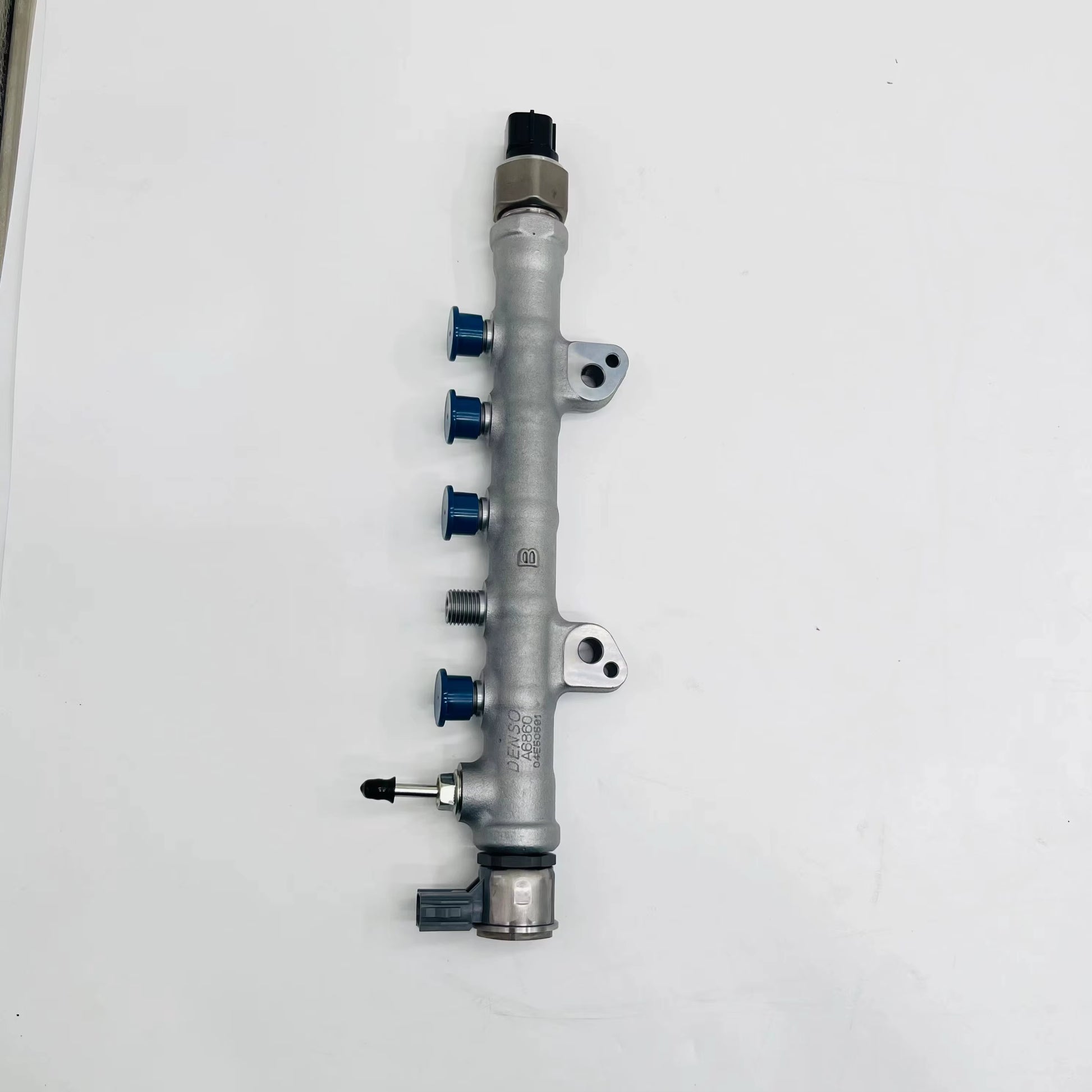 Common Rail Pipe 23810-0E010 095600-5470 for Toyota Hilux