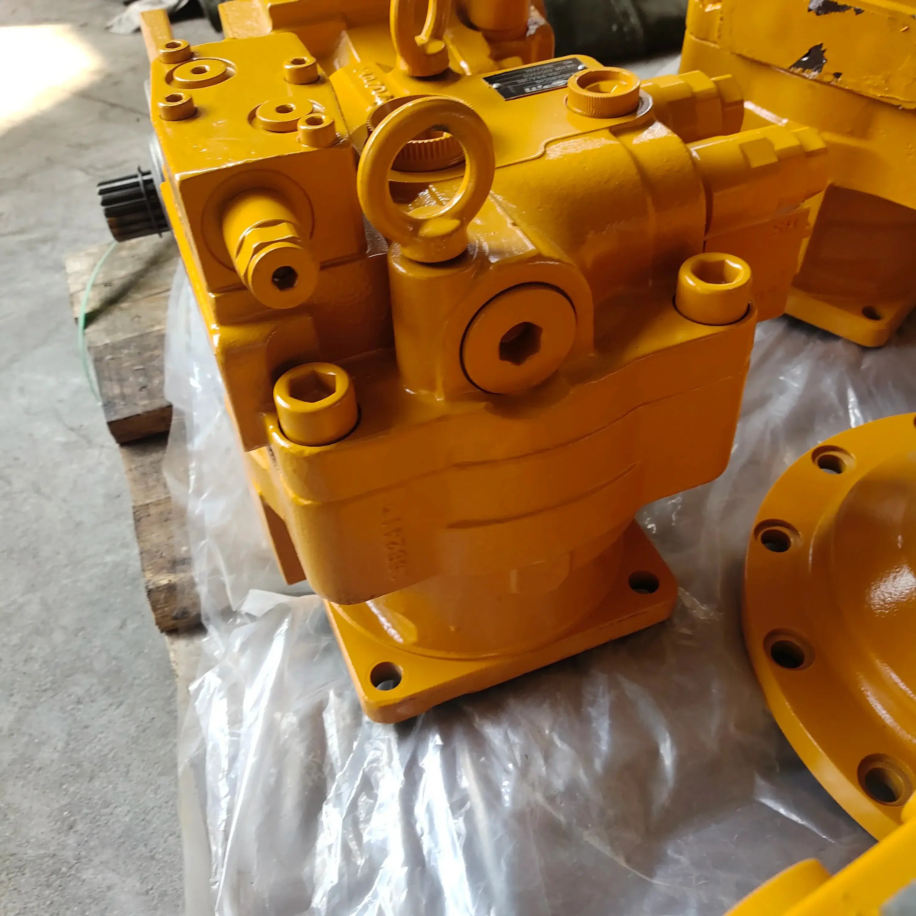 Swing Motor for Sany SY365 Excavator | 60043410