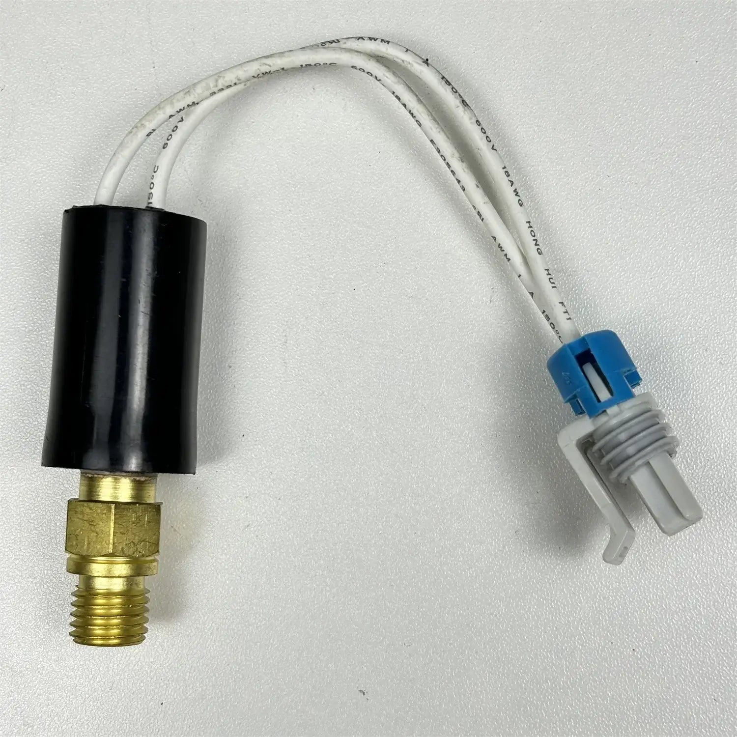 Oil Pressure Sensor RE212870 for John Deere Machinery