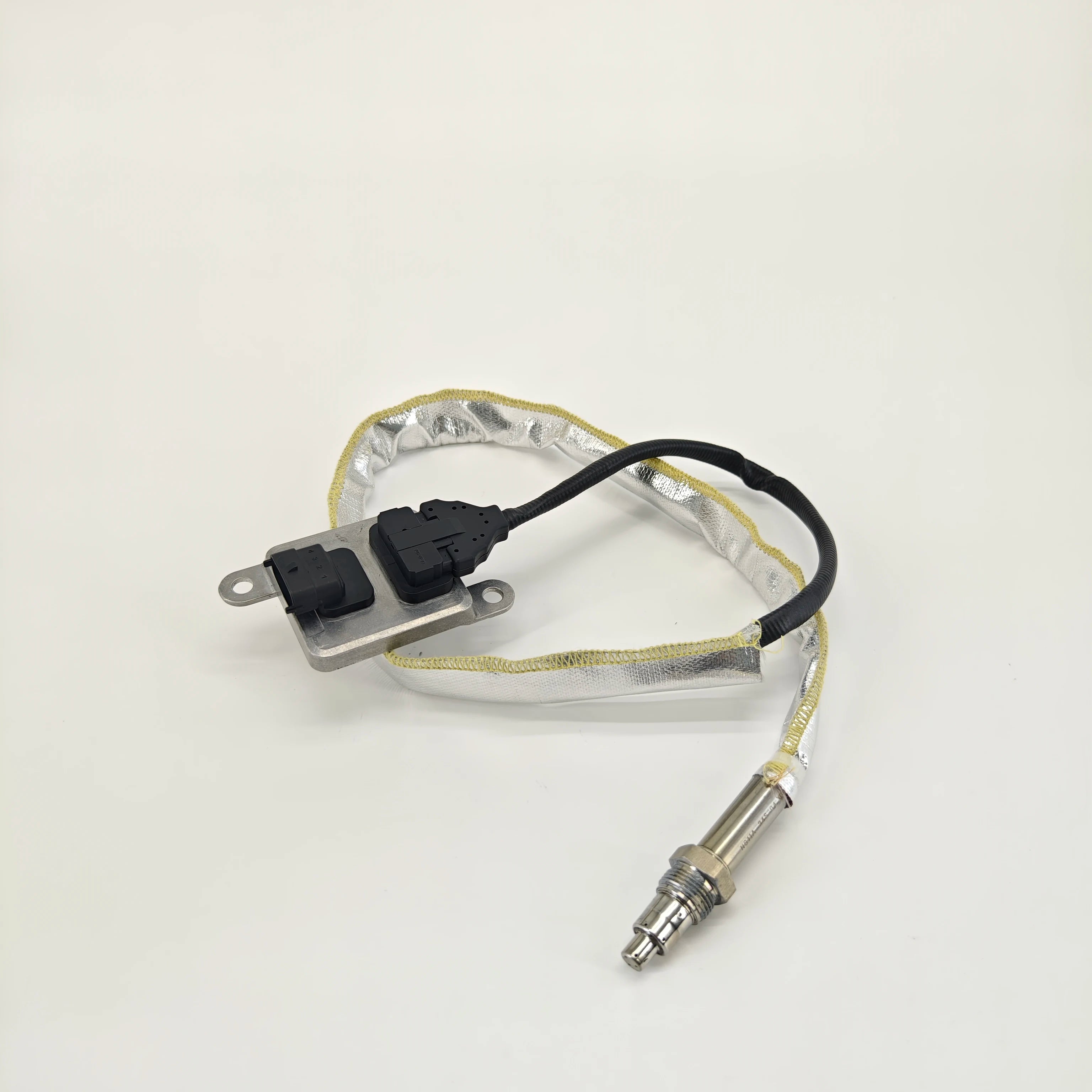 NOx Sensor 2894943 2871974 for Cummins Truck Engine