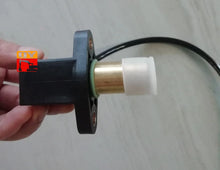 Load image into Gallery viewer, camshaft Sensor For 418-18-31502 for WA150-5 WA20L-5