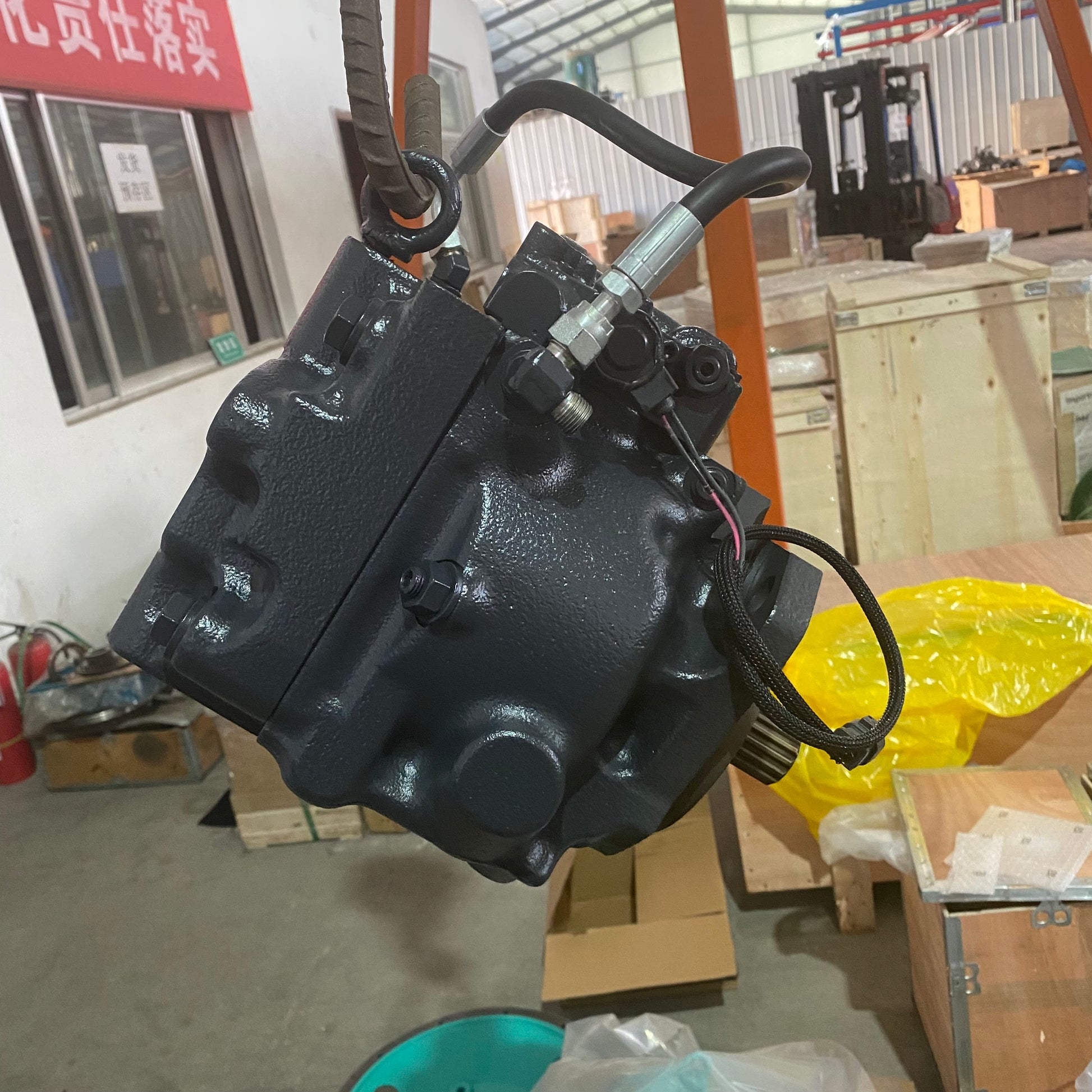 Hydraulic Piston Main Pump (RH) 708-1U-00162 for Komatsu WA600-6 WA600-8 Wheel Loader