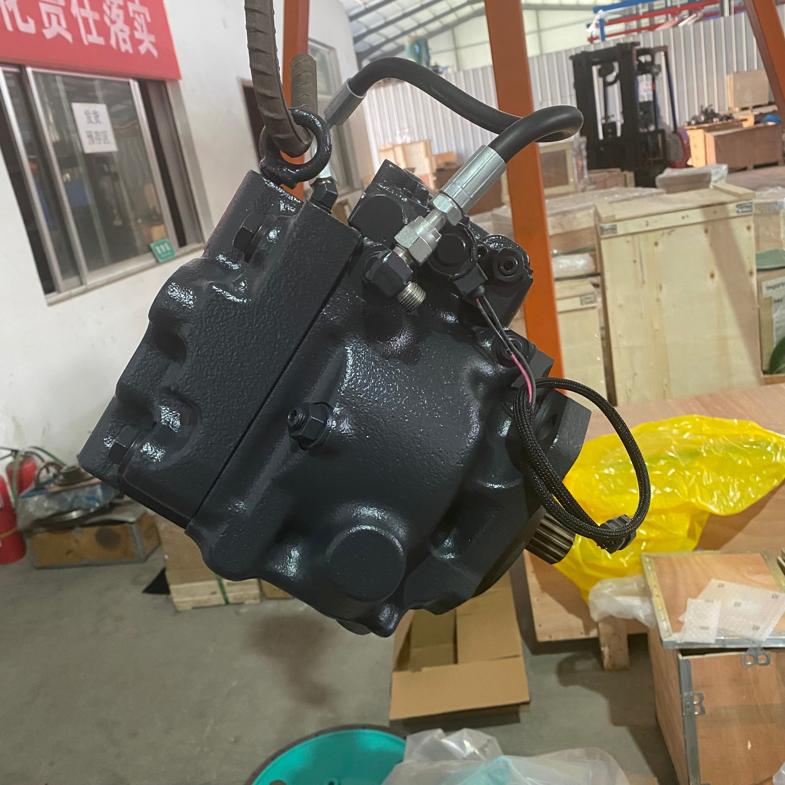 Hydraulic Piston Main Pump (RH) 708-1U-00162 for Komatsu WA600-6 WA600-8 Wheel Loader
