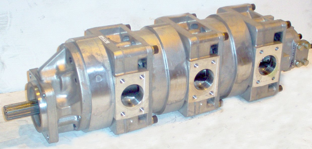 Hydraulic Pump 705-56-47000 for Komatsu WA600-3 WA600-3D Wheel Loader