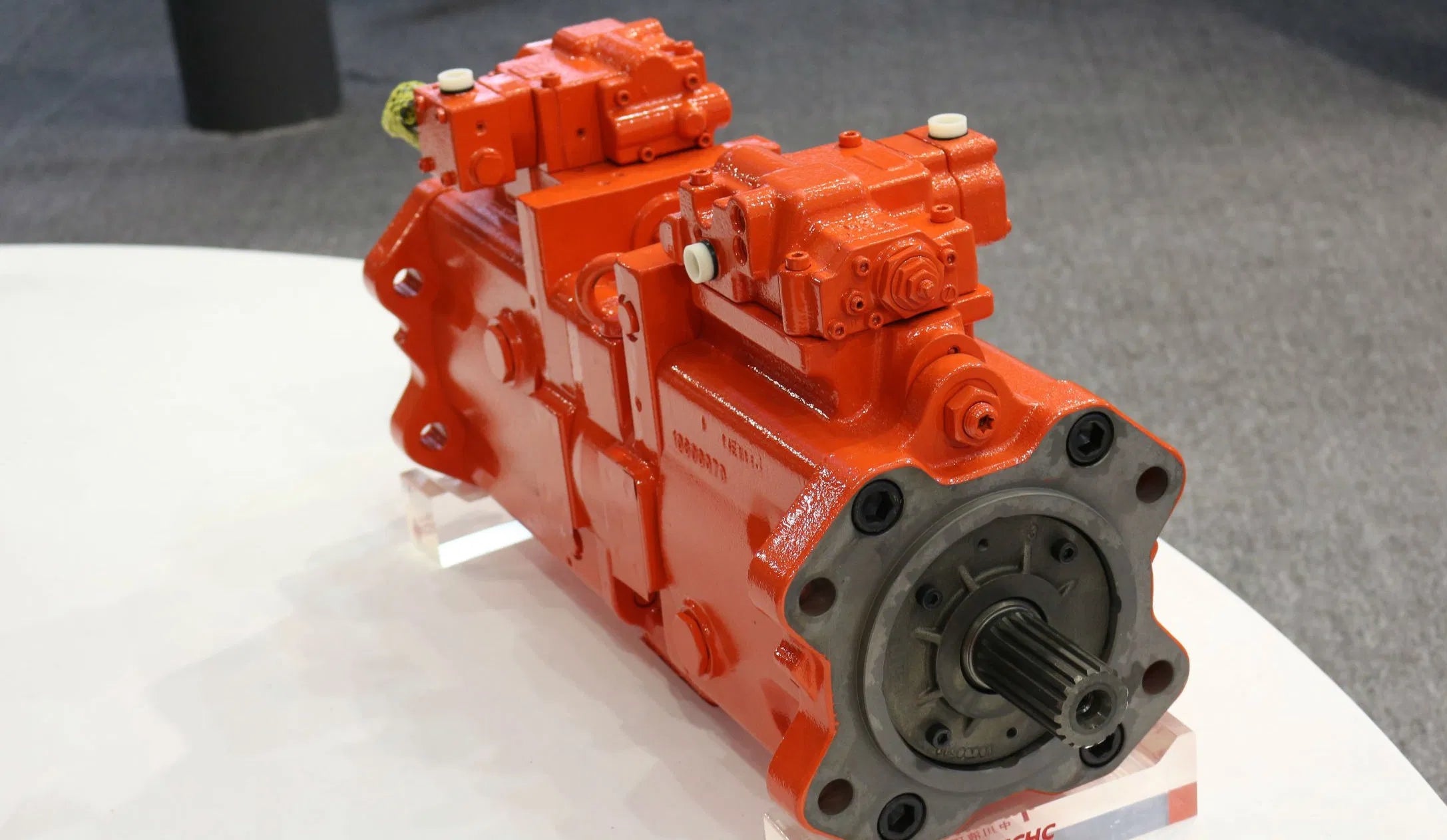 Main Hydraulic Pump Assembly 31N3-10011 for Hyundai Excavator