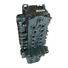 Load image into Gallery viewer, PC50MR-2 Excavator Control Main Valve PC50 Hydraulic Valve Ass&#39;y 723-19-12801