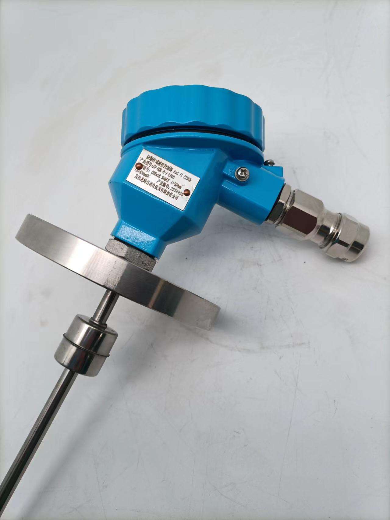 liquid level controller for industrial and civil water and oil level controlling