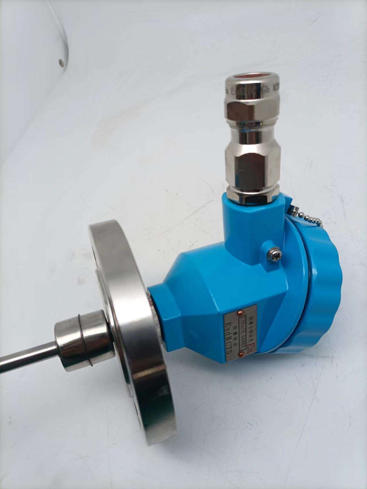 liquid level controller for industrial and civil water and oil level controlling